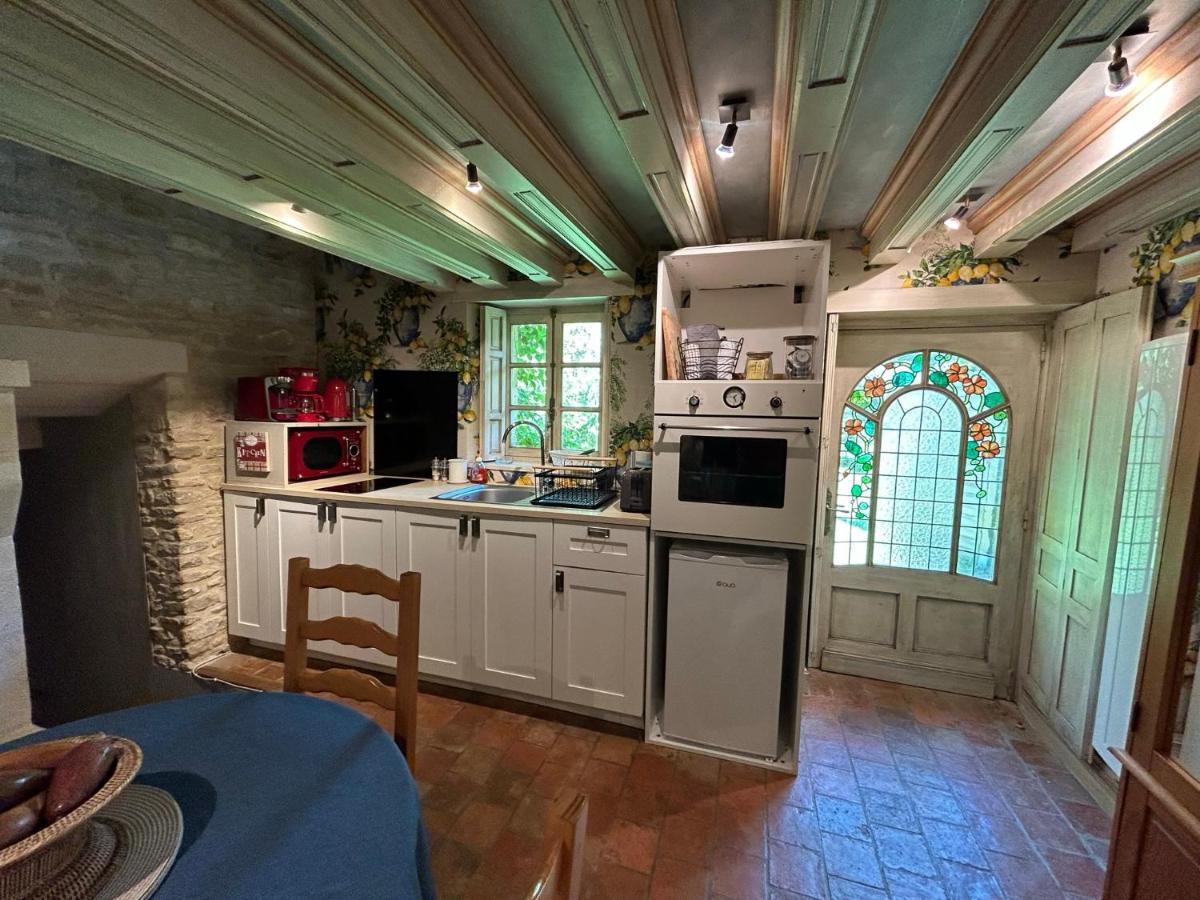 Charmant logement dans un écrin de verdure Le Manoir  Exterior foto