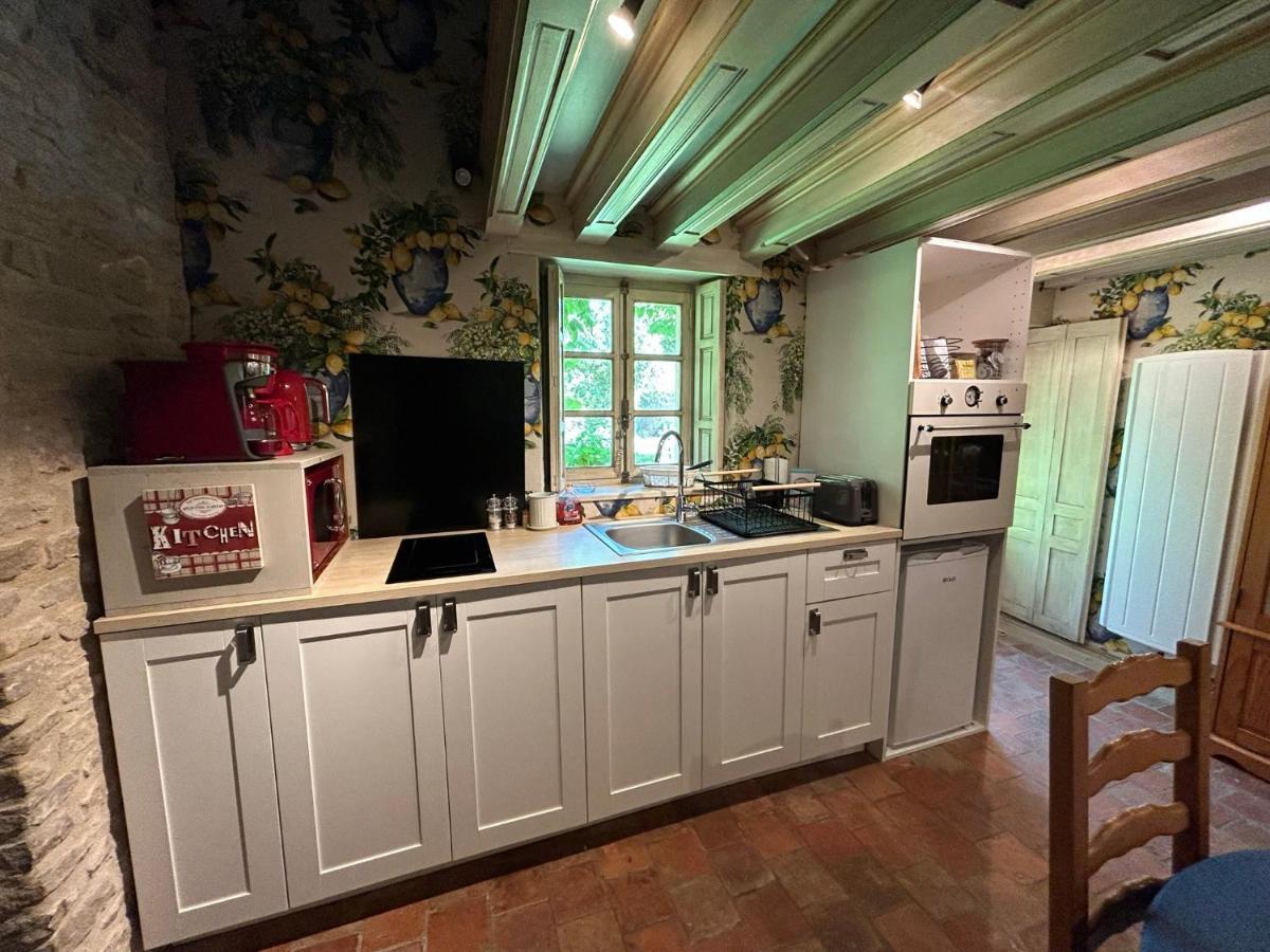 Charmant logement dans un écrin de verdure Le Manoir  Exterior foto